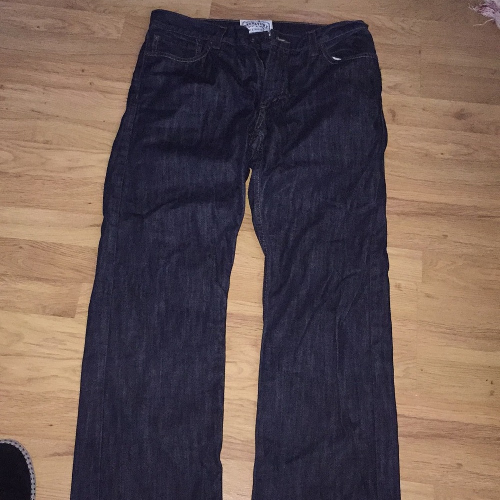 Dark wash Silver 501 Levi’s. 34x30. Mint condition